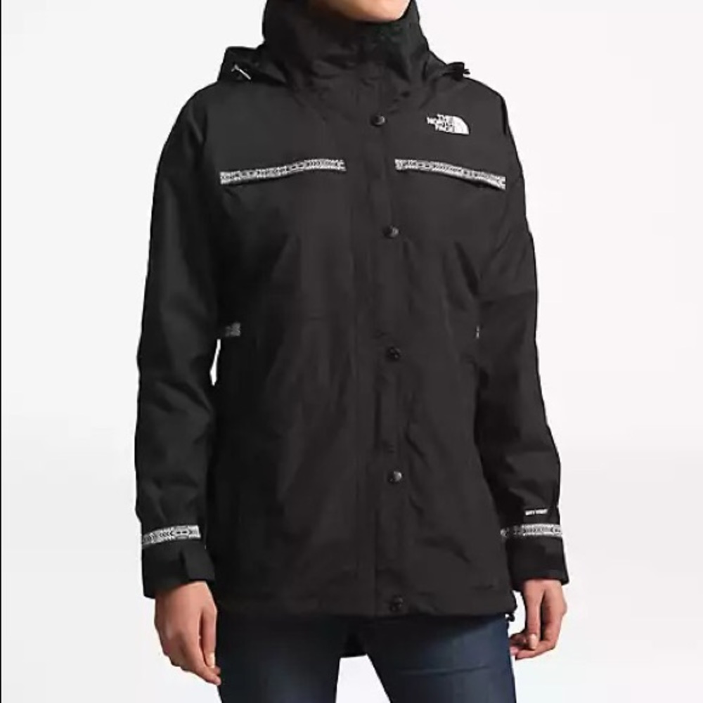 NWTs The North Face Women’s ‘92 Retro Rage Rain Jacket. TNF Black. XS